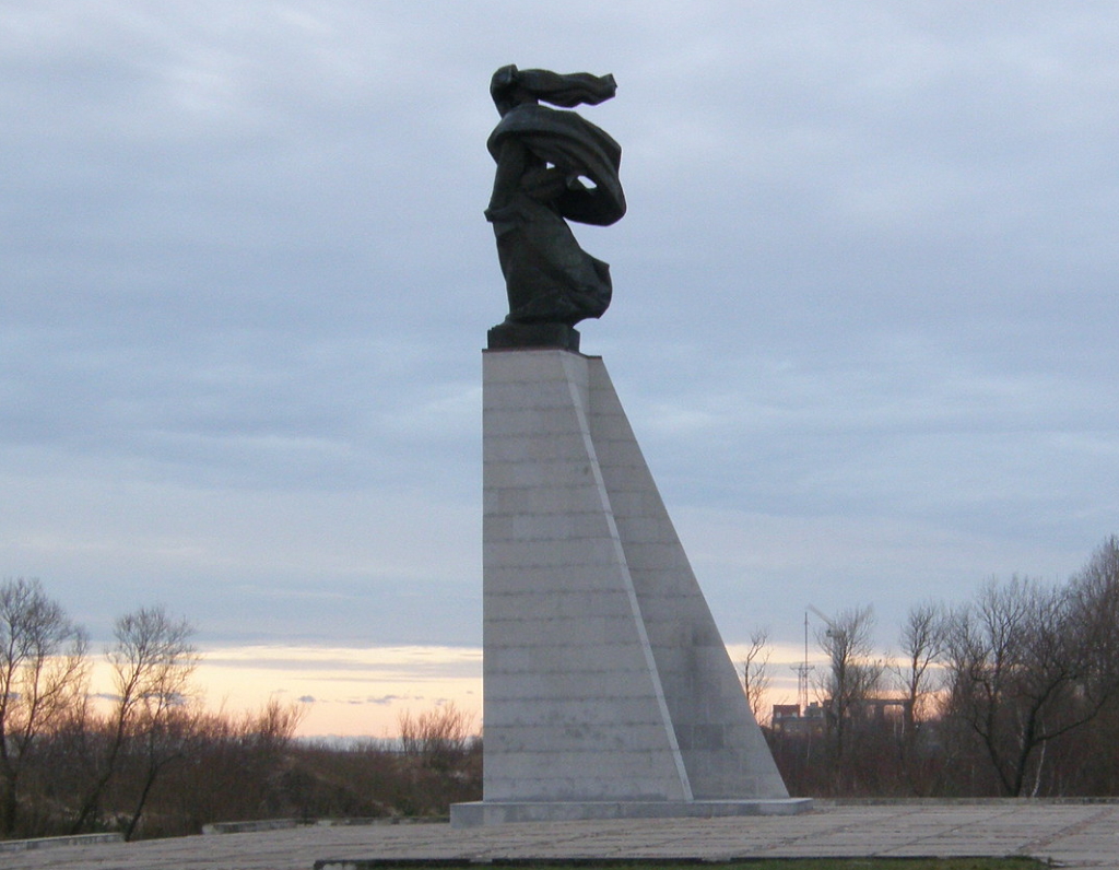 Pomnik żeglarzy i rybaków zaginionych na morzu w Lipawie