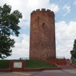 Baszta Kamieniecka zwana Białą Wieżą zbudowana w latach 1276-1288