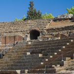 Cudowny rzymski amfiteatr miasta będącego stolicą prowincji Lusitania