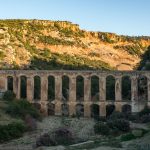 Rzymski akwedukt w Haroune w pobliżu Moulay Idriss i Volubilis